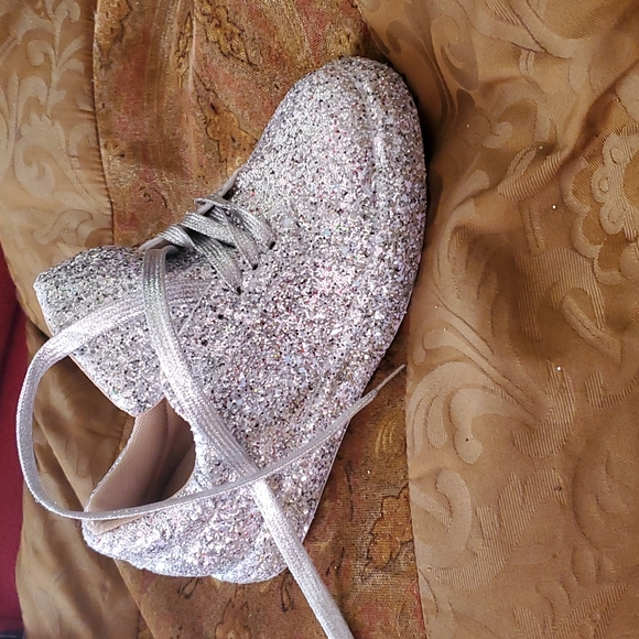 Silver sparkle sneakers - Picture 4 of 5